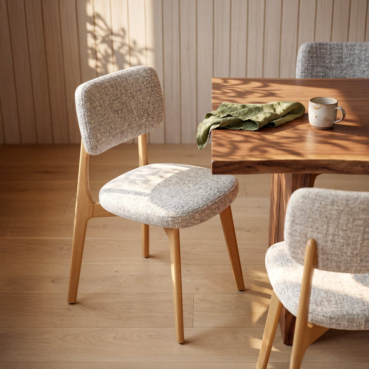 COLAMY HALO Prime OEKO-TEX® Certified Upholstered Dining Chair