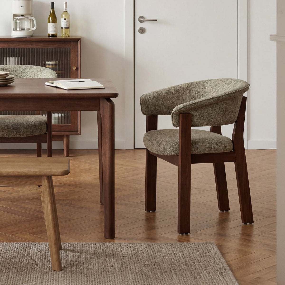 COLAMY HALO Luxe Fully Assembled Upholstered Dining Chair
